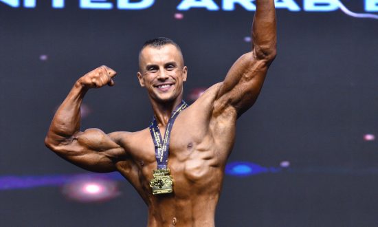 Tomáš Smrek je úspešný kulturista.