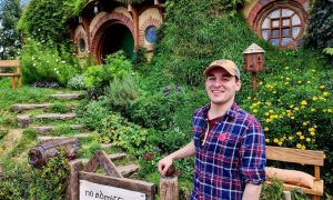Lukáš Miček, Hobbiton