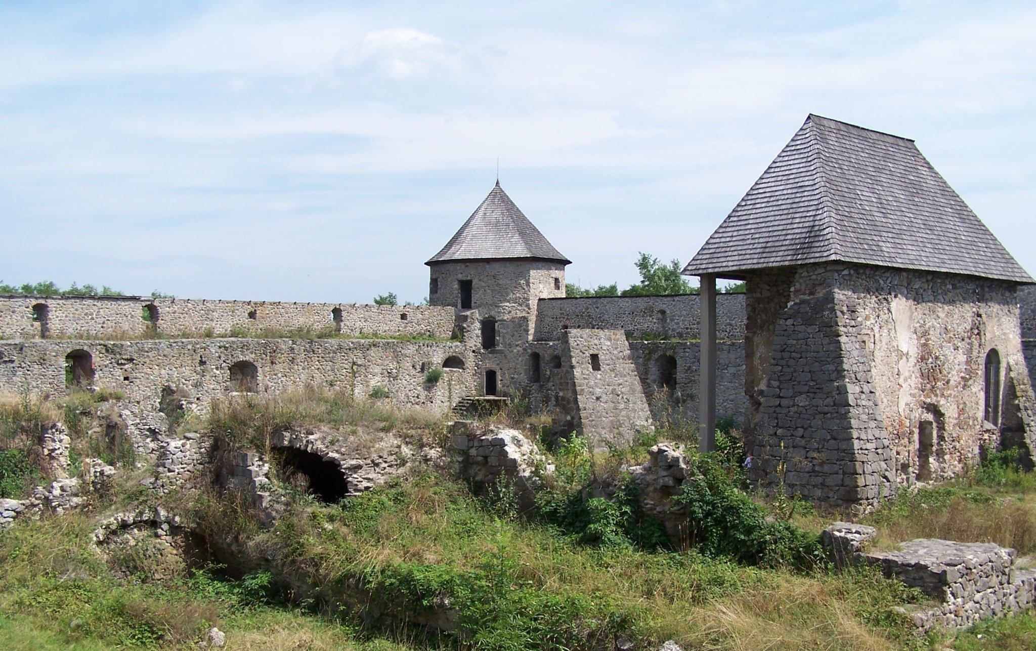 Pohľad na pevnosť Bzovík