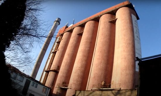 Pohľad na silo Závodov ťažkého strojárstva v Martine