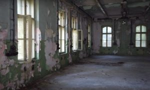 Kasárne v Nitre, ktoré použili tvorcovia filmu Trhlina na nakrútenie scén psychiatrie
