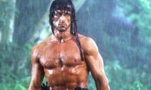Sylvester Stallone ako Rambo