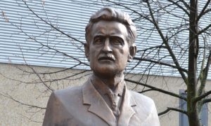 Busta Ivana Kraska v Rimavskej Sobote
