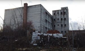 Budova v Hronovciach