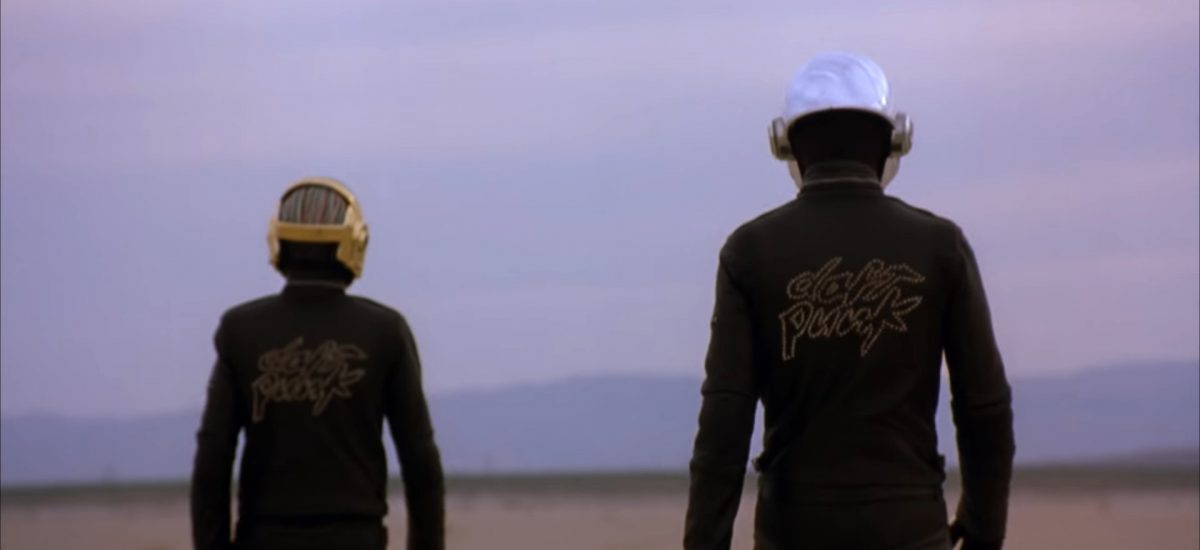 Legendárna skupina Daft Punk sa lúči dojímavým videom (Zdroj: YouTube/Daft Punk)