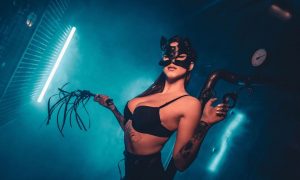 Denisa pracuje ako modelka a ringgirl
