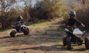 Tesla predstavuje nové vozidlo Cyberquad