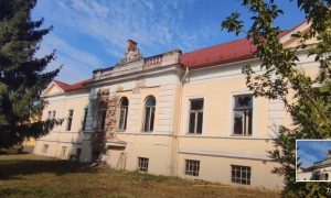 Opustený kaštieľ