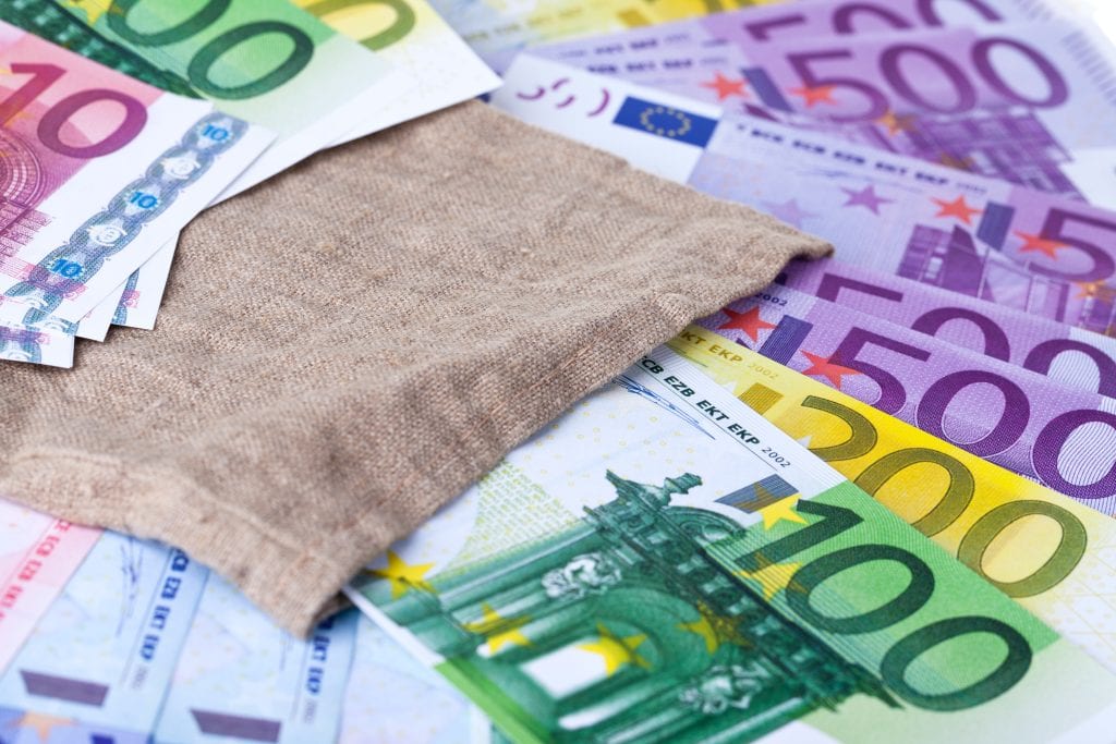 peniaze euro bankovky