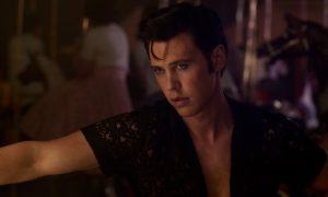 Austin Butler ako Elvis Presley