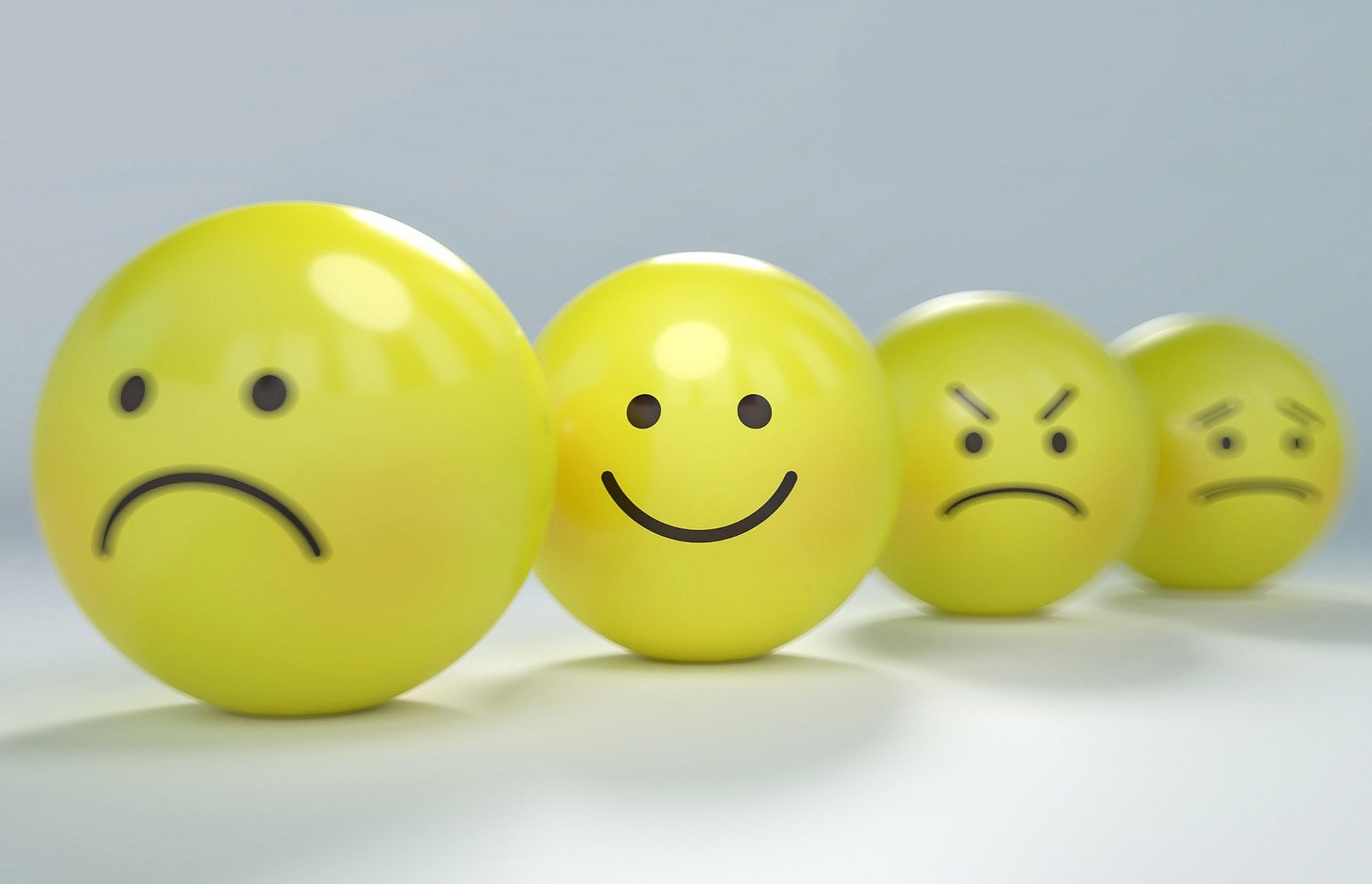 emotikony vyjadrujúce rôzne nálady emotikony výskum
