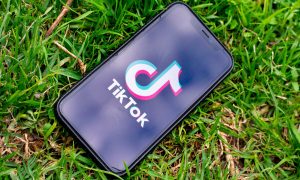 mobil logo tiktok