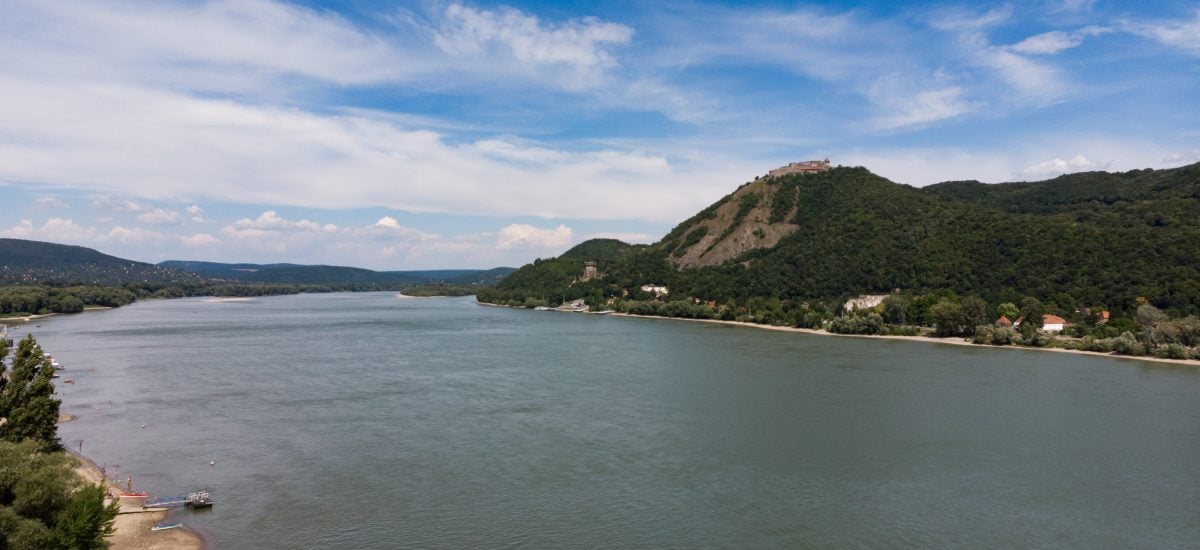 Hladina Dunaja poriadne klesla