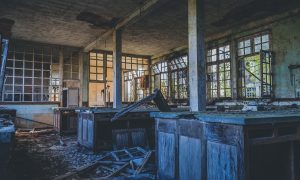 urbex schátralá kuchyňa
