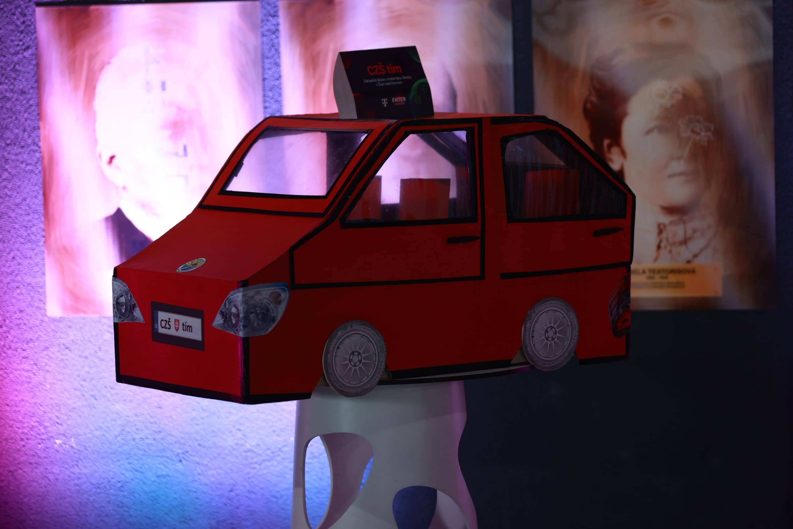 Žiaci ZŠ vytvorili projekt, ktorý zachraňuje deti z rozpáleného auta