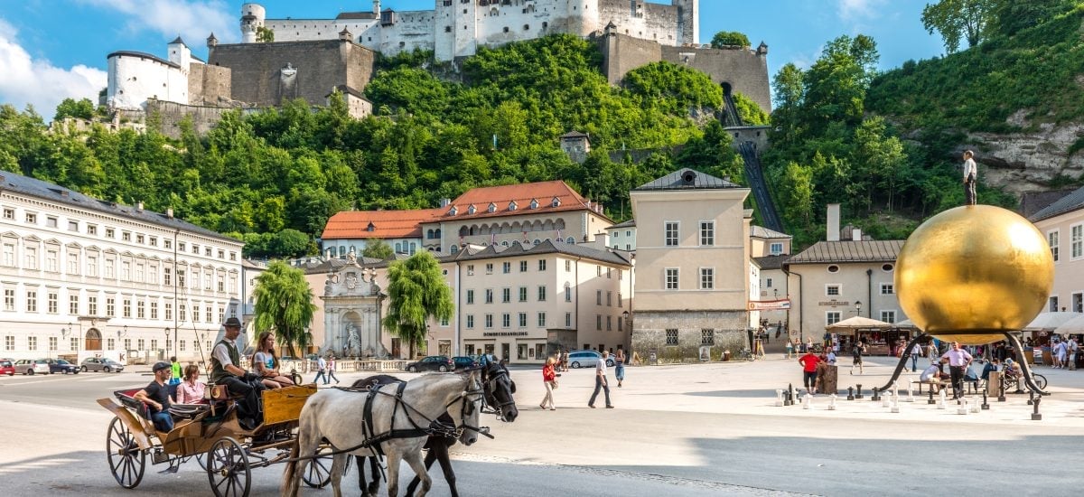 Námestie v Salzburgu