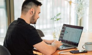 Slováci využívajú home office