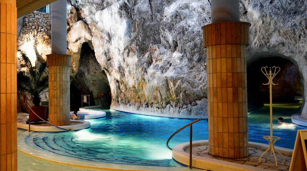 Jaskynné kúpele Maďarsko