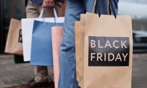 Black Friday je sviatkom internetových podvodníkov, nenaleť im