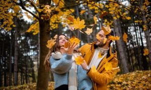november dvojica