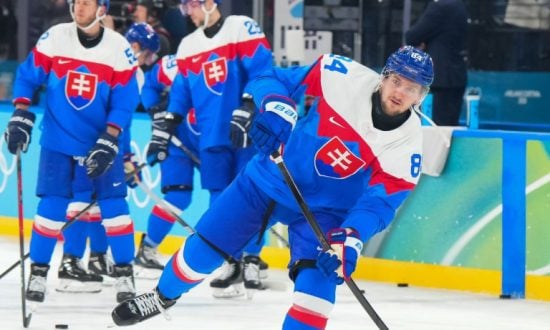 Slovenský hokejisti na ľade