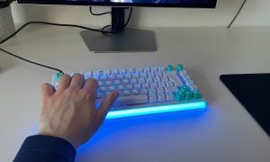 Testujeme Logitech G512 X