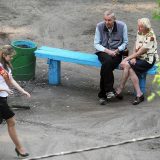 life-on-park-bench-photo-series-kiev-ukraine-yevhen-kotenko-4-5a6add760c1b3__880